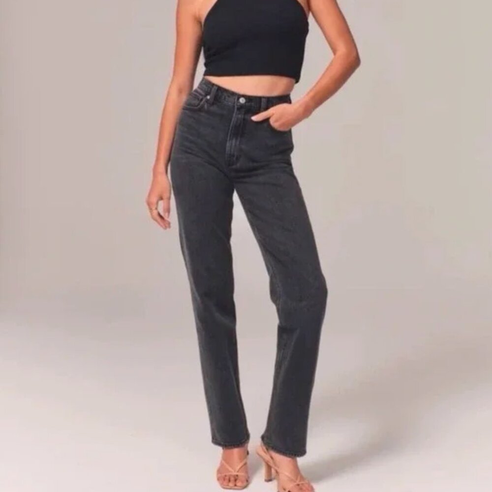 Abercrombie & Fitch Ultra High Rise 90s Straight Washed Black Jean Sz 27/4R